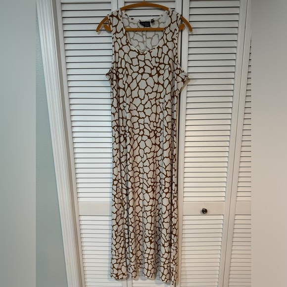 Attitudes by Renee Dresses & Skirts - Attitudes by Renee Como Jersey Midi Dress Size Large TALL